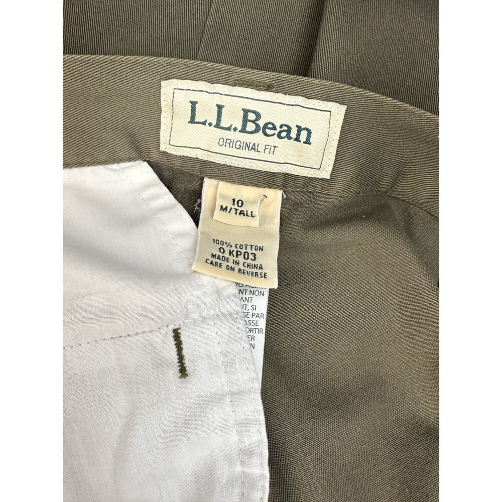LL Bean Original Fit Khaki Green 30" Long | EUC - Picture 5 of 7